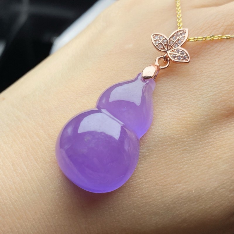 Pendant, Ice-Type Old Mine Jad - Lighting review and price